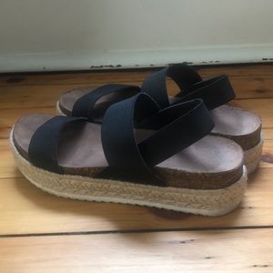 Steve Madden platform sandals